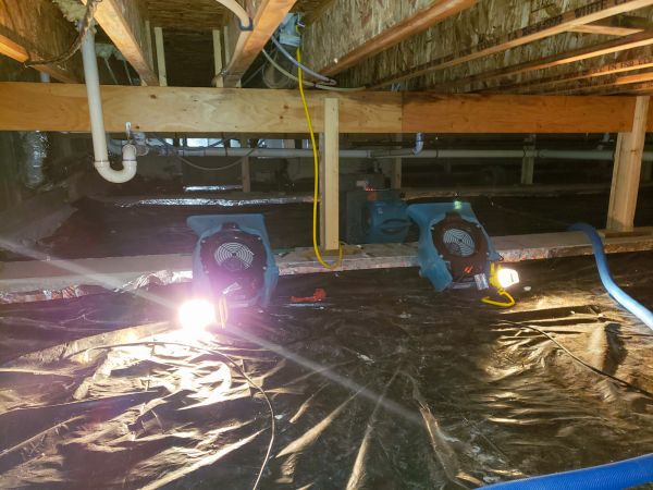 Crawlspace Water Removal in Long Beach